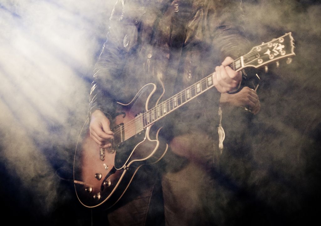 humedad temperatura instrumentos de cuerda guitarra bajo violín deshumificador higrómetro