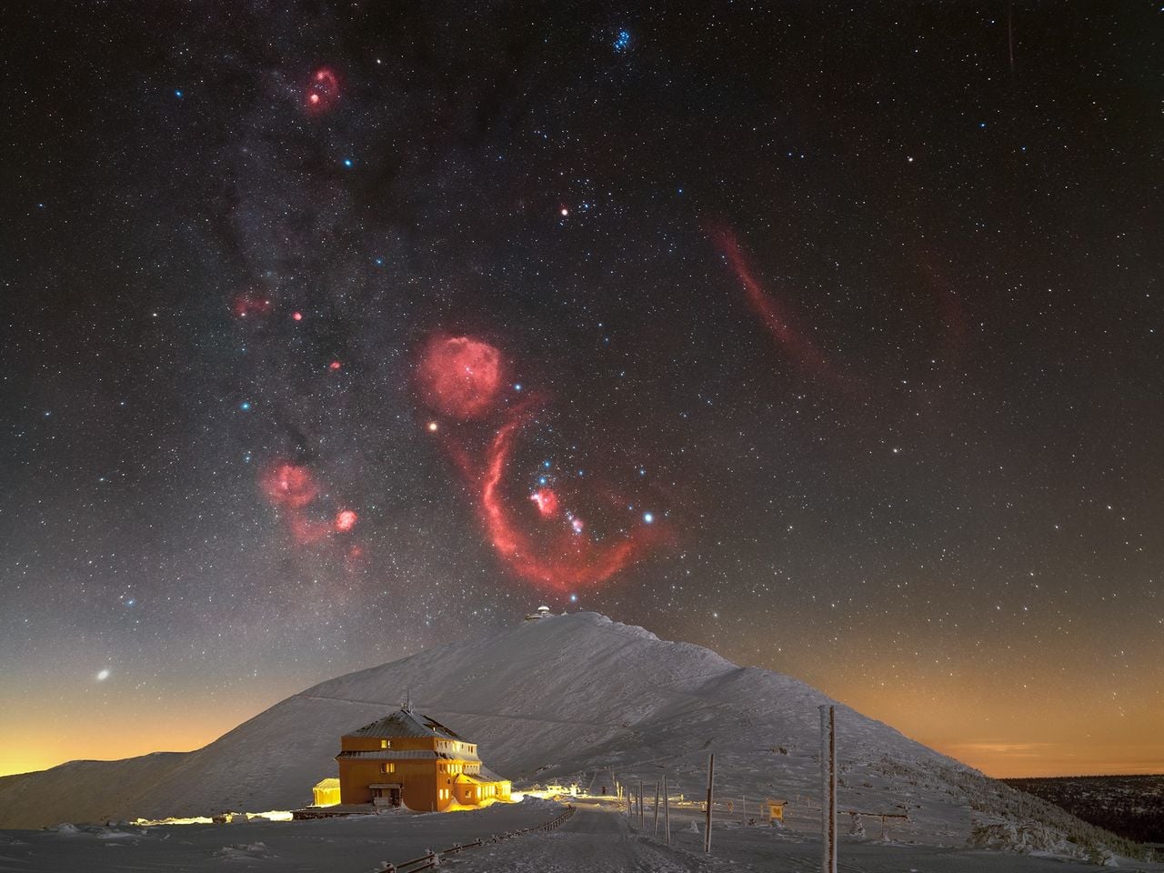 Una de las constelaciones más representativas del invierno es Orión. Crédito: NASA/APOD Marcin Ślipko