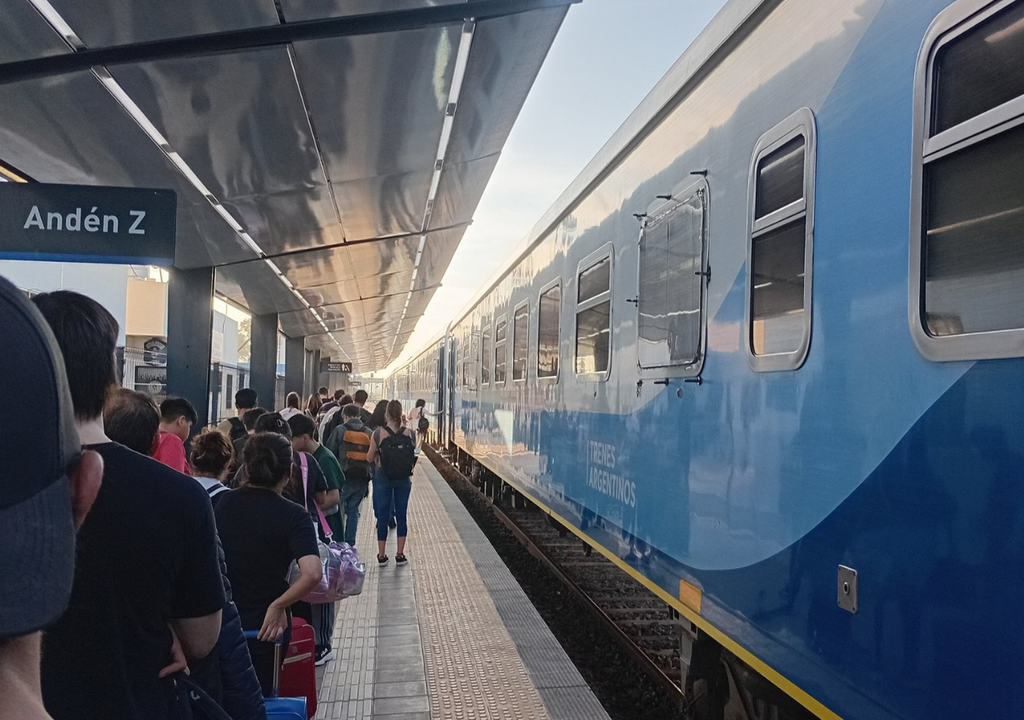 Nuevo Tren Retiro Junín Los precios de los boletos rondan entre entre $2.100 y $4.700. Foto: X @TrenesGenerales