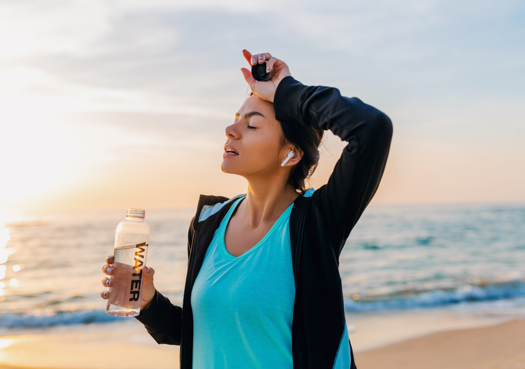 Se recomienda hacer actividad física bien temprano o después del atardecer para evitar golpes de calor.