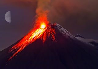 ¿La Luna puede provocar la erupción de un volcán?