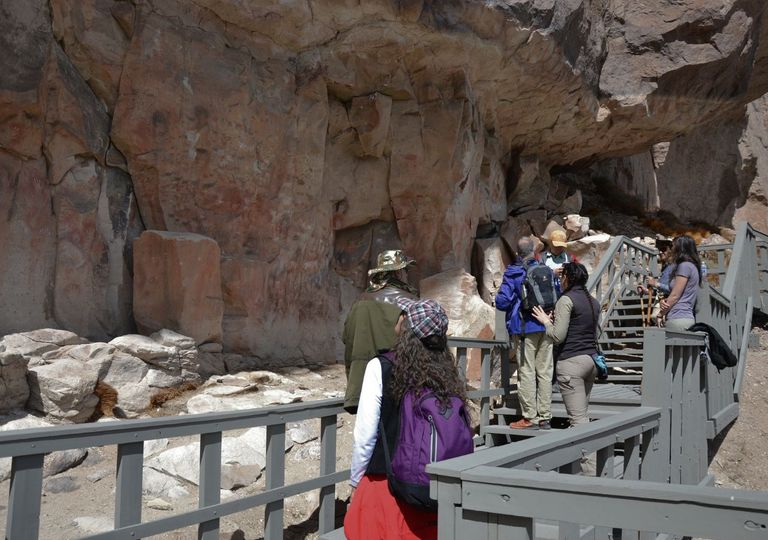 C mo llegar y por qu visitar la imponente Cueva de las Manos en