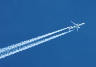 C&oacute;mo los aviones podr&iacute;an volar sin calentar el planeta: el MIT explica la ciencia detr&aacute;s de las estelas