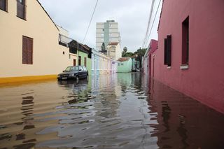 Como podemos enfrentar as ondas de calor, as cheias e inundações? O que podemos fazer agora para nos adaptarmos!