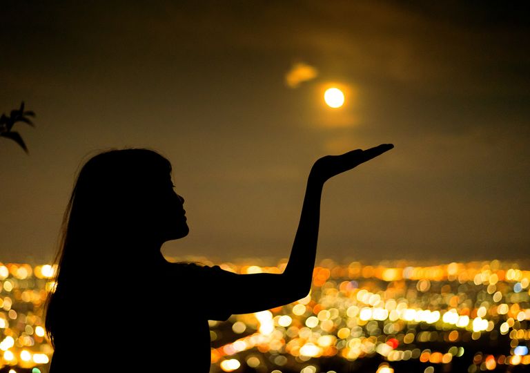 superluna rosa superluna rosa