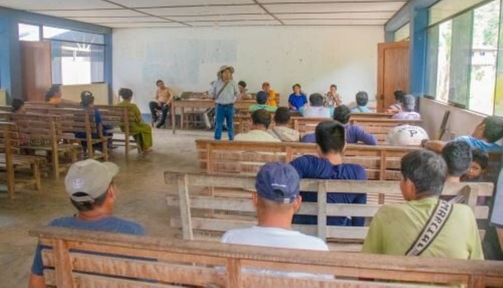 Treinamento da Osinfor para comunidade Ashaninka. Foto: Reprodução/Agência Andina
