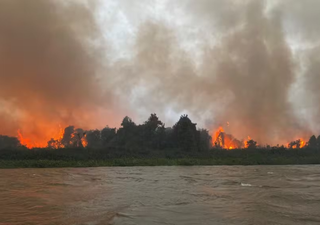 Condições quentes e secas intensificaram os incêndios florestais no Pantanal em 40% devido às mudanças climáticas