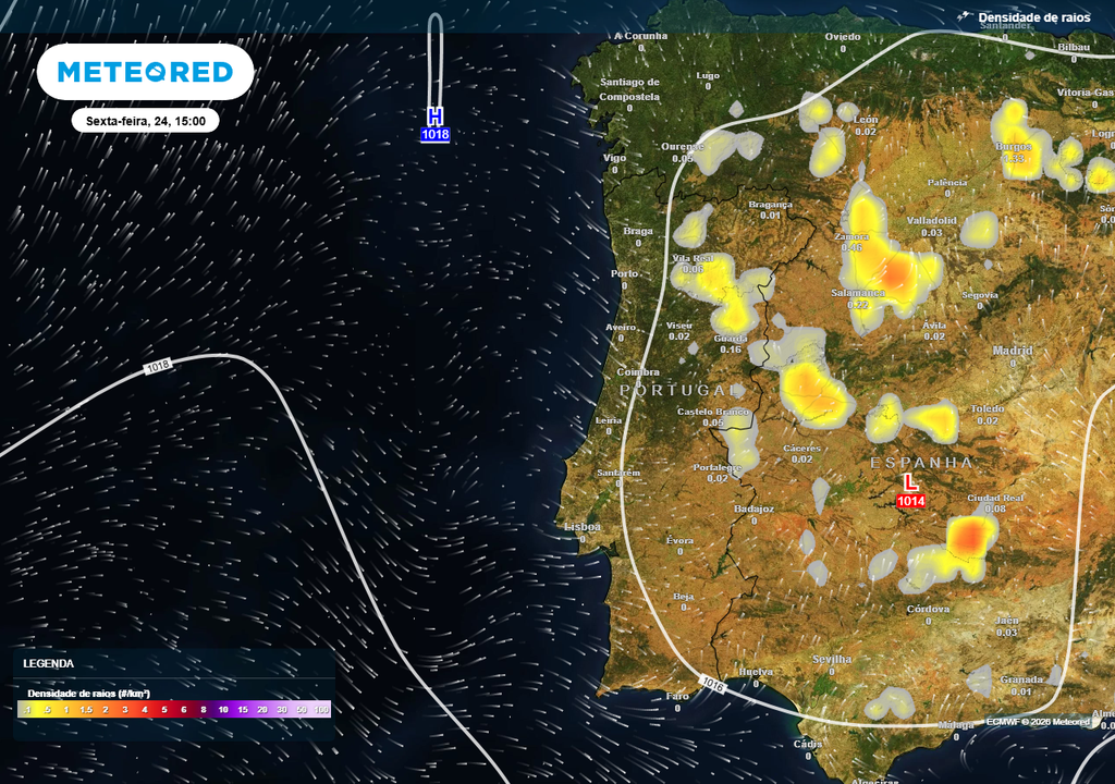 Previsão da possível localização de trovoadas para sexta-feira, 24 de abril às 15:00 indica uma maior atividade elétrica em zonas do interior Norte, Centro e Alto Alentejo.