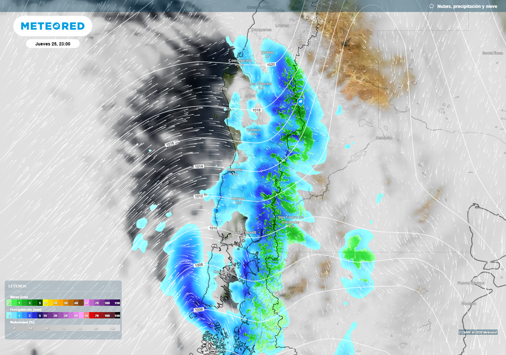 mapa de lluvia y nieve. Durante la noche del jueves, la lluvia asociada al sistema frontal podría extenderse desde la Patagonia hasta sectores del Biobío y Ñuble.