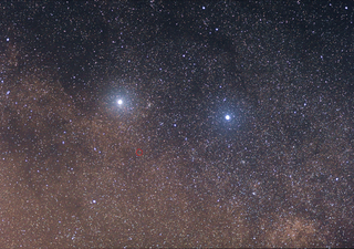 Conheça Alpha Centauri, o sistema de estrelas que inspirou a série "O Problema dos 3 Corpos"