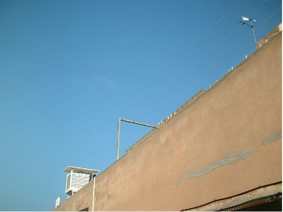 Construcción De Una Garita Meteorológica Artesanal Construcción De Una Garita Meteorológica Artesanal
