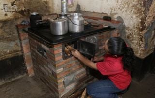 Contaminación del aire de interiores y salud