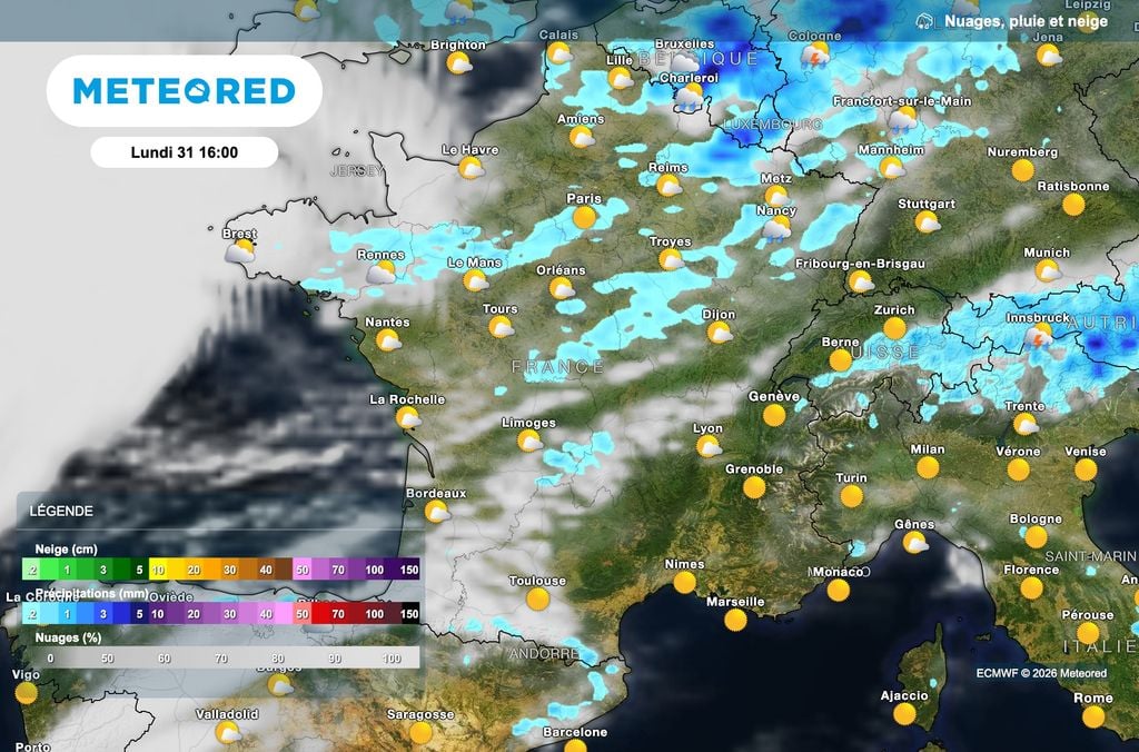 Averses encore présentes dans le nord-est de la France cet après-midi. Averses encore présentes dans le nord-est de la France cet après-midi.