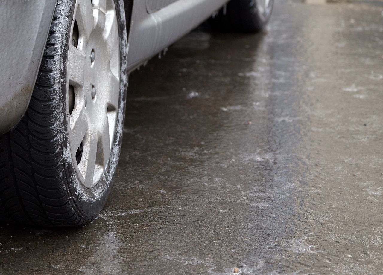 Coup De Vent, Neige Et Verglas Pour Ce Lundi En France. Découvrez Si ...