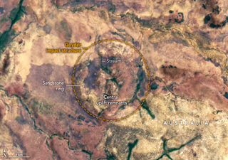 Un cráter de impacto oculto a simple vista que podría haber tenido entre 7 y 25 kilómetros de ancho