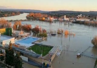 Alluvione in Spagna, piena straordinaria del fiume Ebro: i video