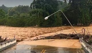 Crisis en Tailandia por inundaciones repentinas: fallecimientos y miles de personas sin hogar en Nan