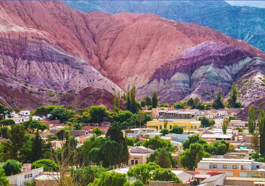 Vista de altura del Cerro de los Siete Colores
