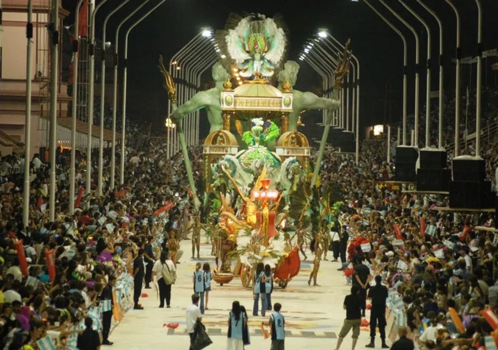 mejores carnavales de argentina para visitar 2024