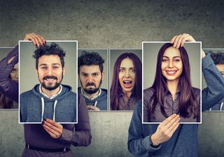 Cuando hablás otro idioma, ¿cambiás de personalidad? Lo que dice la ciencia sobre los cerebros bilingües 