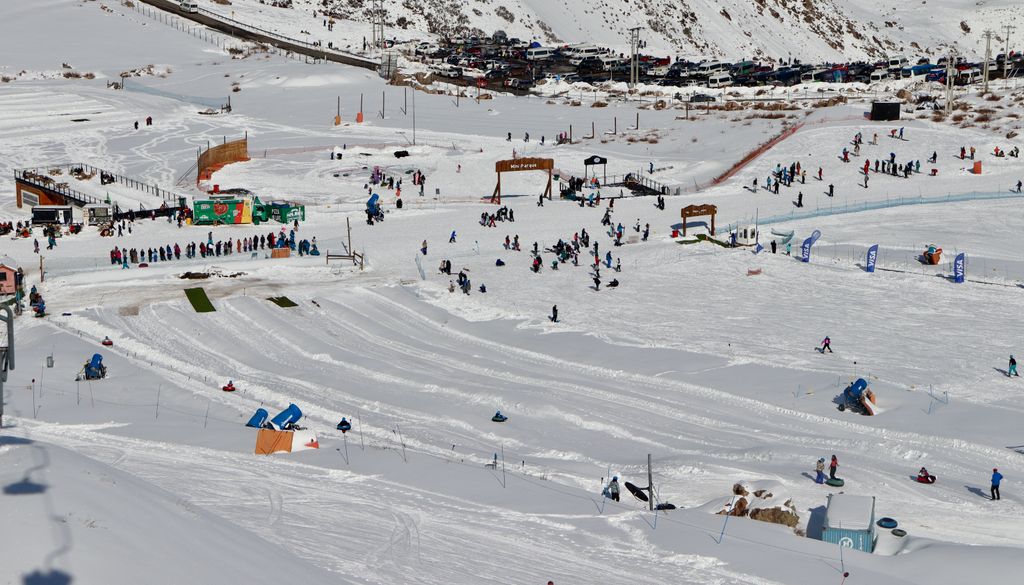 El Parque Farellones cuenta con numerosas actividades para disfrutar de la nieve.