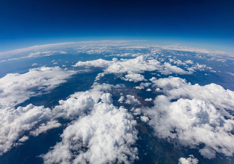La Tierra desde el espacio La Tierra desde el espacio