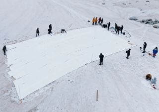 Cubren un glaciar con una manta para frenar el derretimiento