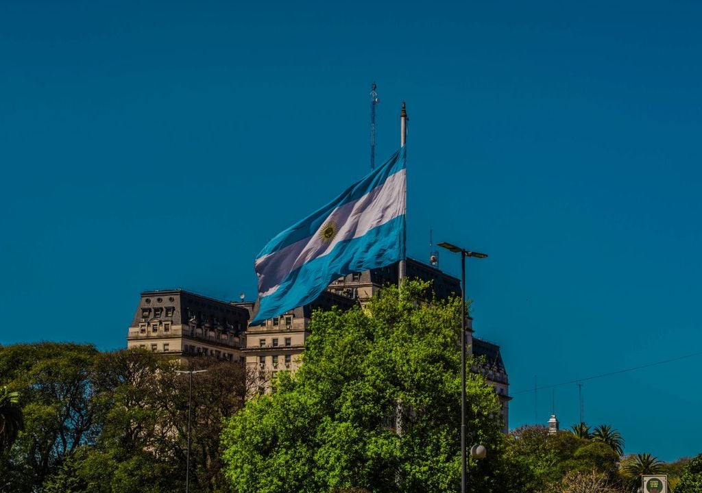 bandera argentina 20 de junio