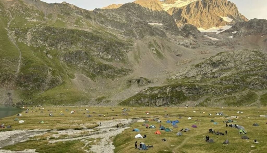 Photo prise et postée par Samuel Sempé près du Lac de la Muzelle, dans les Deux-Alpes, le 15 août 2025. Photo prise et postée par Samuel Sempé près du Lac de la Muzelle, dans les Deux-Alpes, le 15 août 2025.