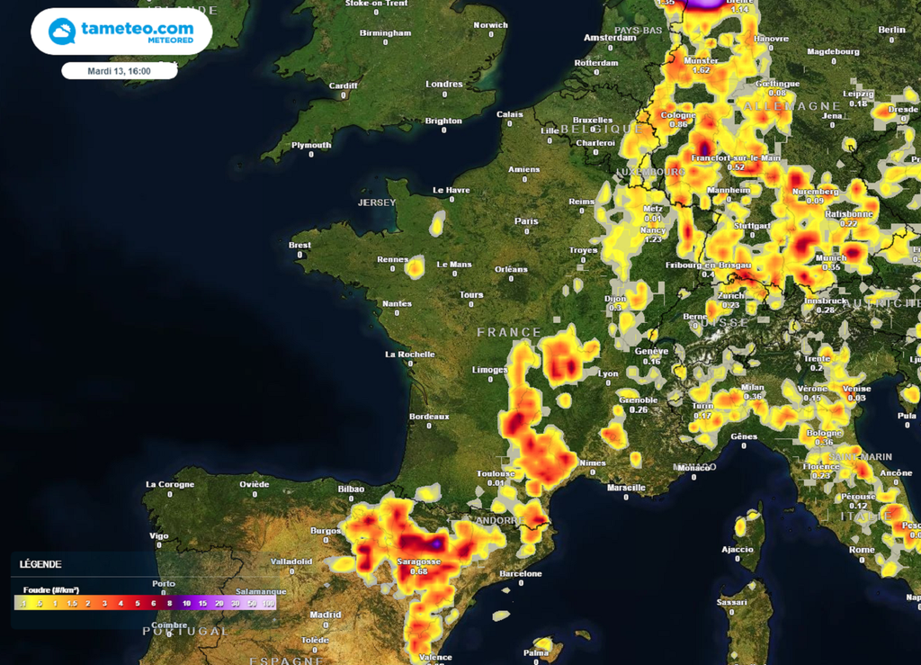 Les orages les plus violents sont attendus entre l'Occitanie et le Massif Central mardi après-midi.