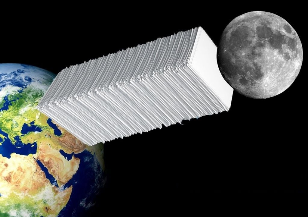 Doblar hoja papel récord Tierra Luna universo Doblar hoja papel récord Tierra Luna universo