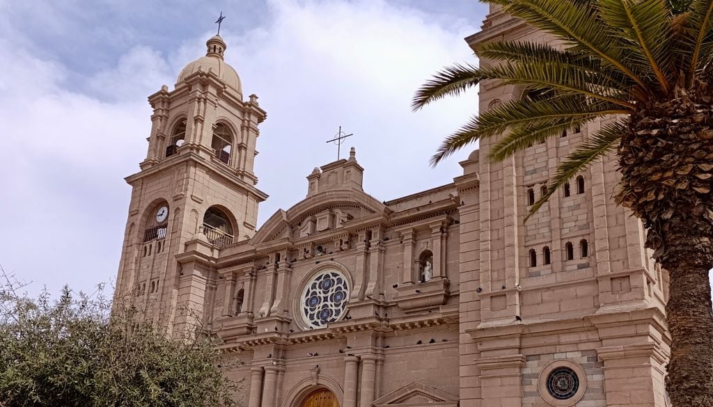 Catedral de Tacna. La Catedral de Tacna es considerada toda una joya arquitectónica de la ciudad. Crédito: Catalina Contreras.