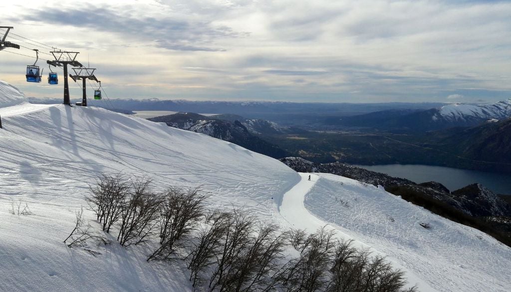Bariloche, el destino nacional más buscado por los argentinos para las vacaciones de invierno 2026. Bariloche, el destino nacional más buscado por los argentinos para las vacaciones de invierno 2026.