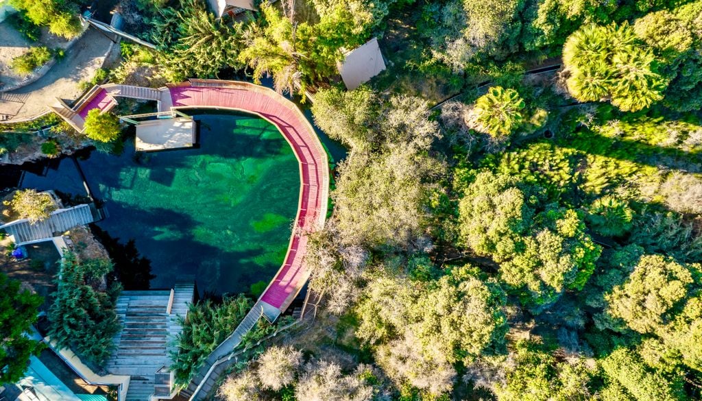 Termas de Pica, norte de Chile. Las Termas de Pica son el centro termal más emblemático de la Región de Tarapacá.
