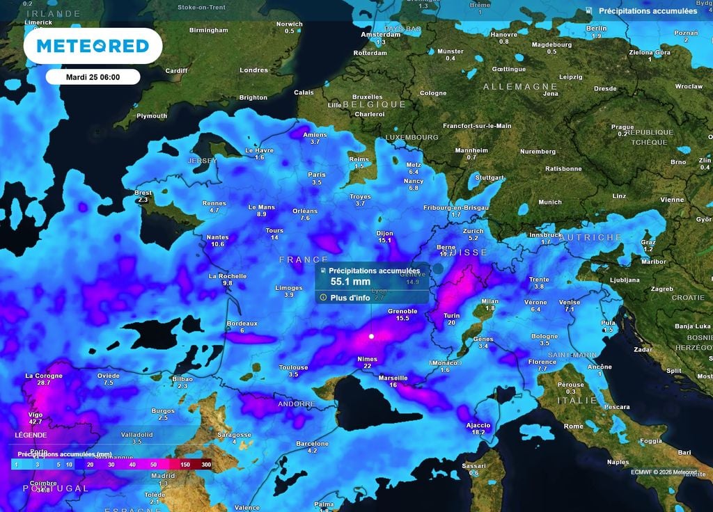 Précipitations accumulées mardi matin D'ici mardi matin, ce sont les régions proches du Languedoc qui risquent d'être les plus arrosées, les orages y déversant jusqu'à 60 litres d'eau par mètre carré en moins d'une heure.