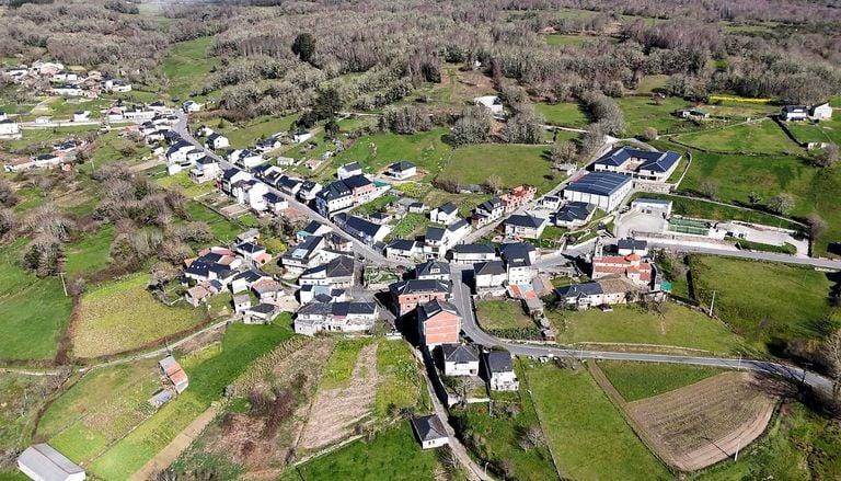 De la despoblaci&oacute;n al reconocimiento europeo: el pueblo gallego que se convirti&oacute; en un referente de innovaci&oacute;n rural