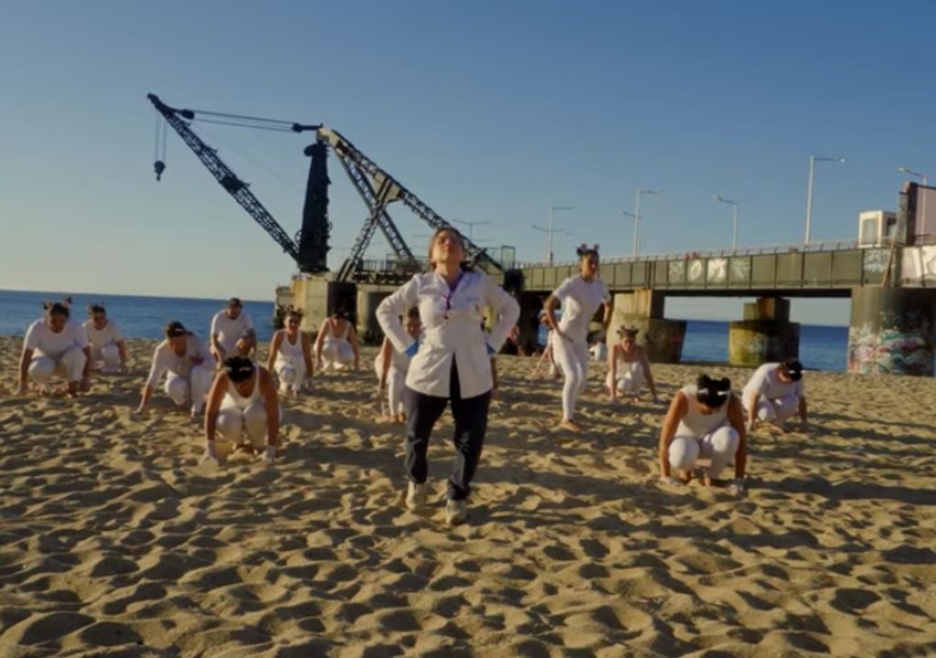 Parte de una de las coreografías creadas para explicar la investigación sobre nutrición perinatal.