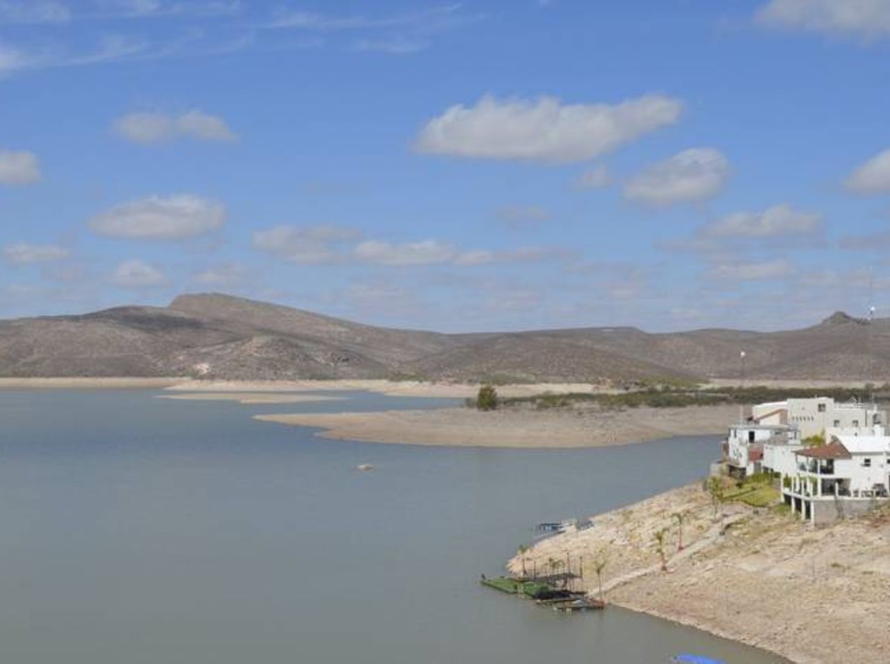 A menos de su tercera parte, se encuentran los embalses en Chihuahua. Cortesía: Saúl Ponce / El Heraldo de Chihuahua