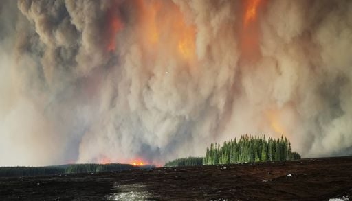 De una vez cada cuarenta a&ntilde;os a cada seis: el cambio clim&aacute;tico transforma los incendios extremos de Canad&aacute;