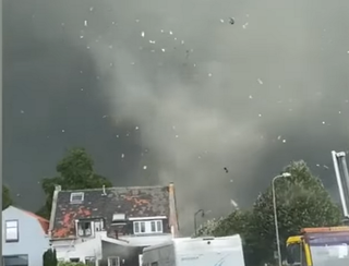 Tödlicher Tornado verursacht Zerstörung in den Niederlanden!