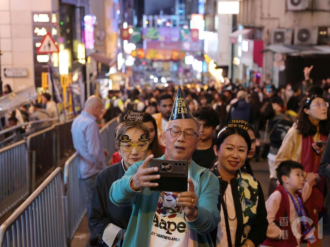 La sociedad china se congregó para celebrar los festejos de Año Nuevo. Cortesía: hk01.com