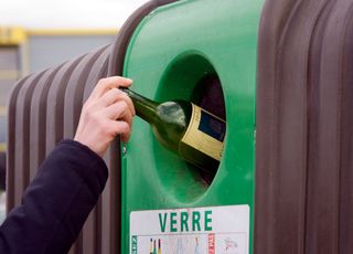 D&eacute;chets et emballages cadeau : les Fran&ccedil;ais jouent-ils le jeu du tri et du recyclage pendant les f&ecirc;tes ?