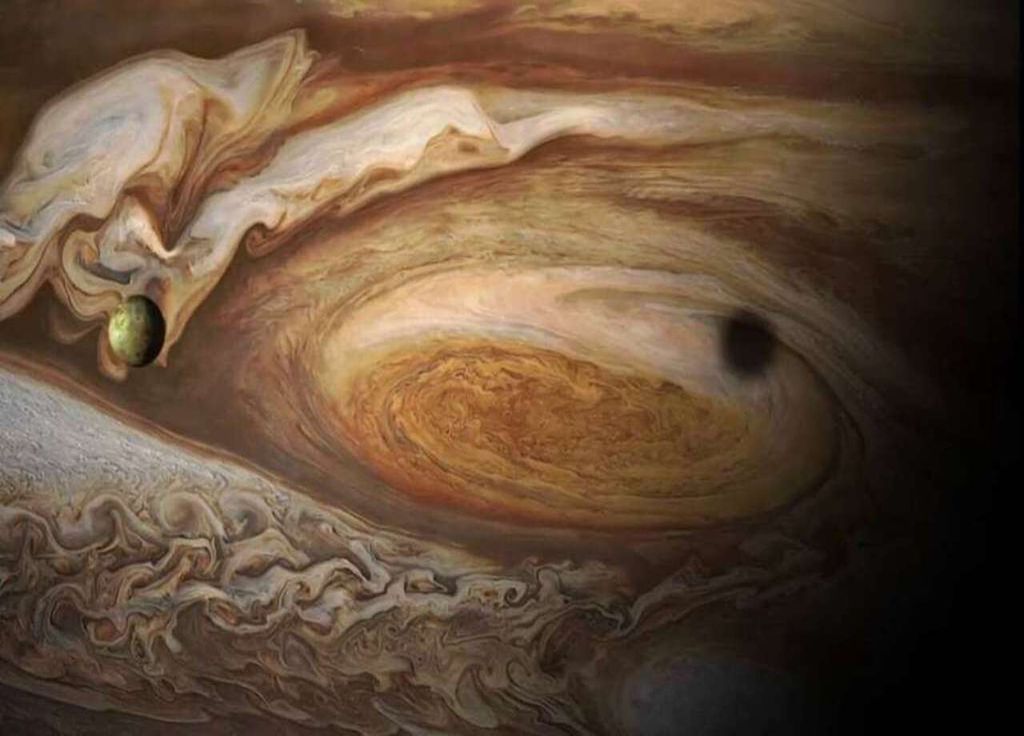 Jupiter : la sonde Juno livre de sublimes images.