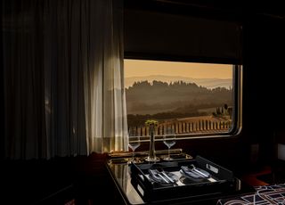 Découvrir l'Italie en train à bord du Dolce Vita Orient Express 