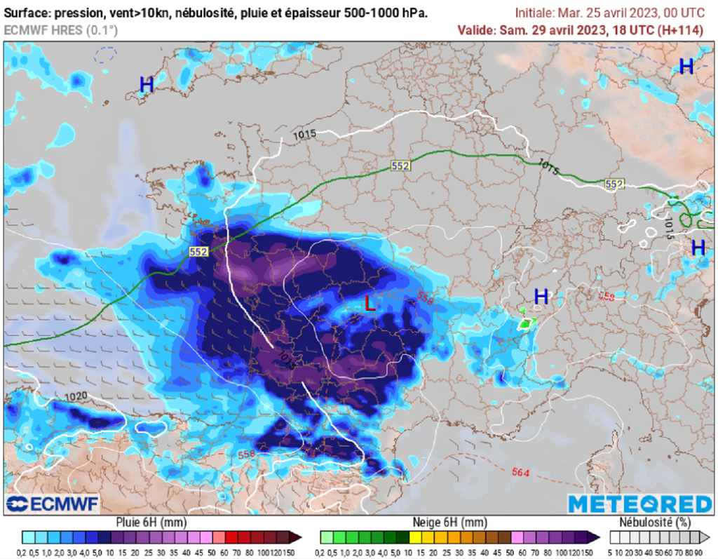 Associée à un minimum dépressionnaire, la dégradation orageuse de ce week-end sera localement marquées (modèle ECMWF).
