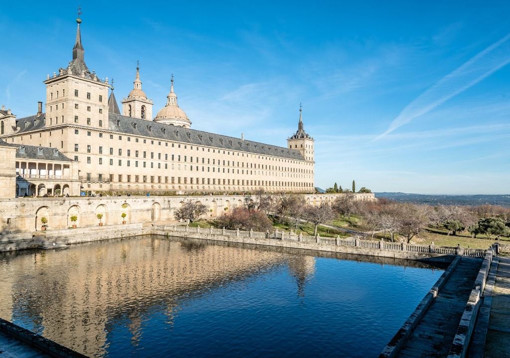 Del Retiro al Escorial: los 5 Patrimonios de la Humanidad de la Comunidad de Madrid Del-retiro-al-escorial-los-5-patrimonios-de-la-humanidad-de-la-comunidad-de-madrid-1725002593650_1024