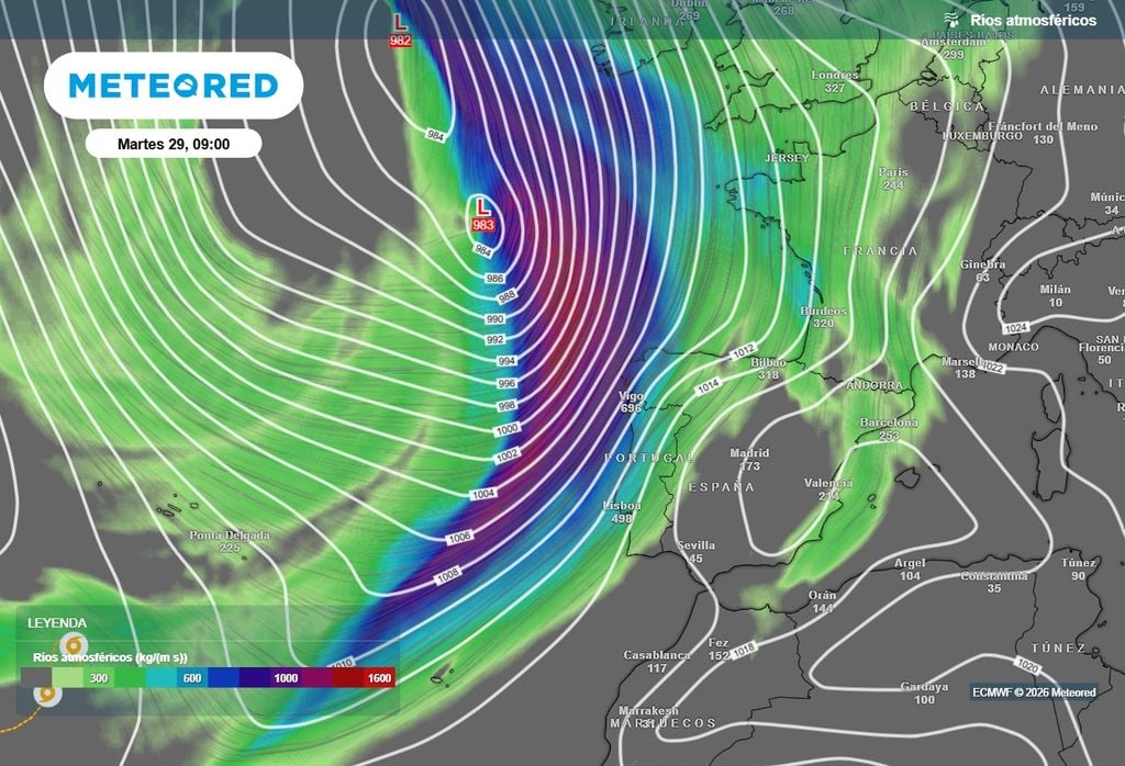 El río atmosférico incidirá sobre el noroeste peninsular entre mañana por la tarde y el mediodía del miércoles.