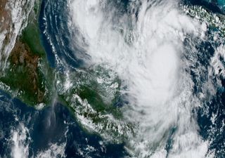 “Delta” golpeará con fuerza el noreste de la península de Yucatán