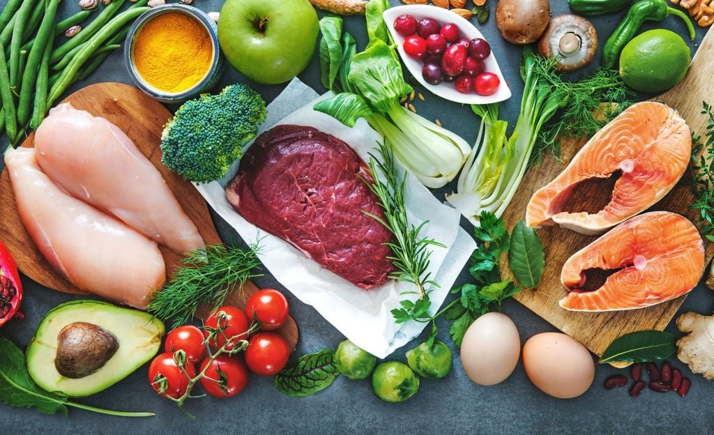 Estos alimentos tienen triptófano, un aminoácido fundamental cuando se trata de la depresión. Es precursor de la serotonina.