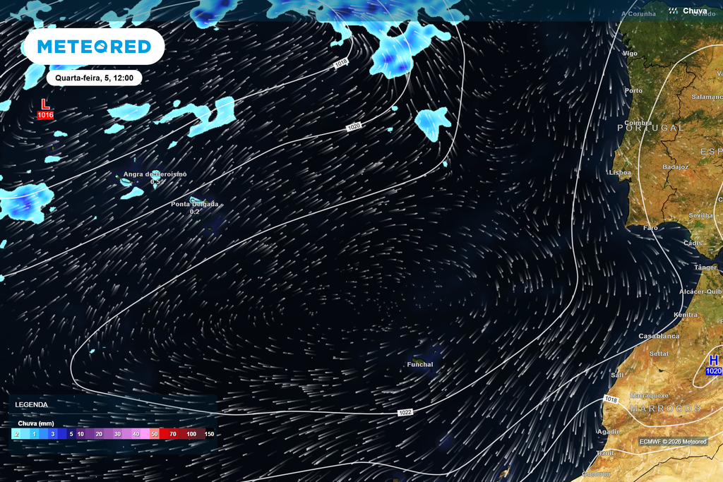 Chuva (quarta-feira, 5 de agosto, 12h) Chuva prevista para quarta-feira, 5 de agosto, às 12h. Os períodos de precipitação deverão concentrar-se sobretudo nos Açores, enquanto a Madeira permanecerá praticamente sem chuva.